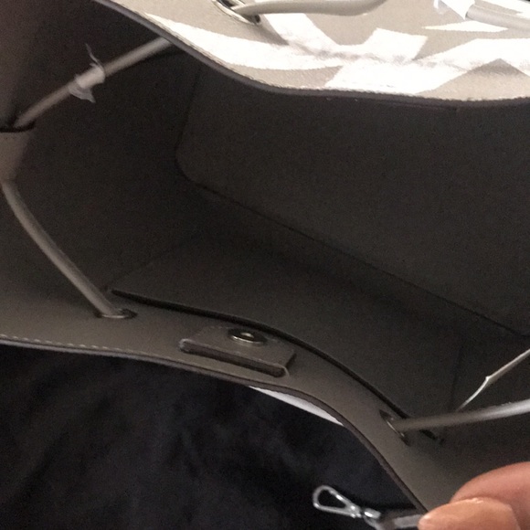 New stylist double purpose Michael Kors bag - Picture 6 of 7